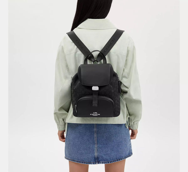 Coach Backpack Pace grande con monograma